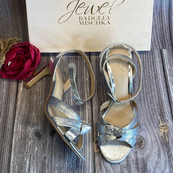 JEWEL BADGLEY MISCHKA Rhonda Silver Evening Sandals 10M - Picture 1 of 11